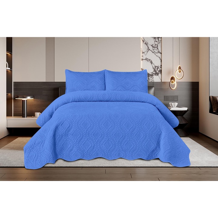 Set Cuvertura de Lux din Catifea Premium, 3 piese, 220x240 cm, cu 2 fete de perna 50x70 cm, Model UNI Culoare Albastru Deschis