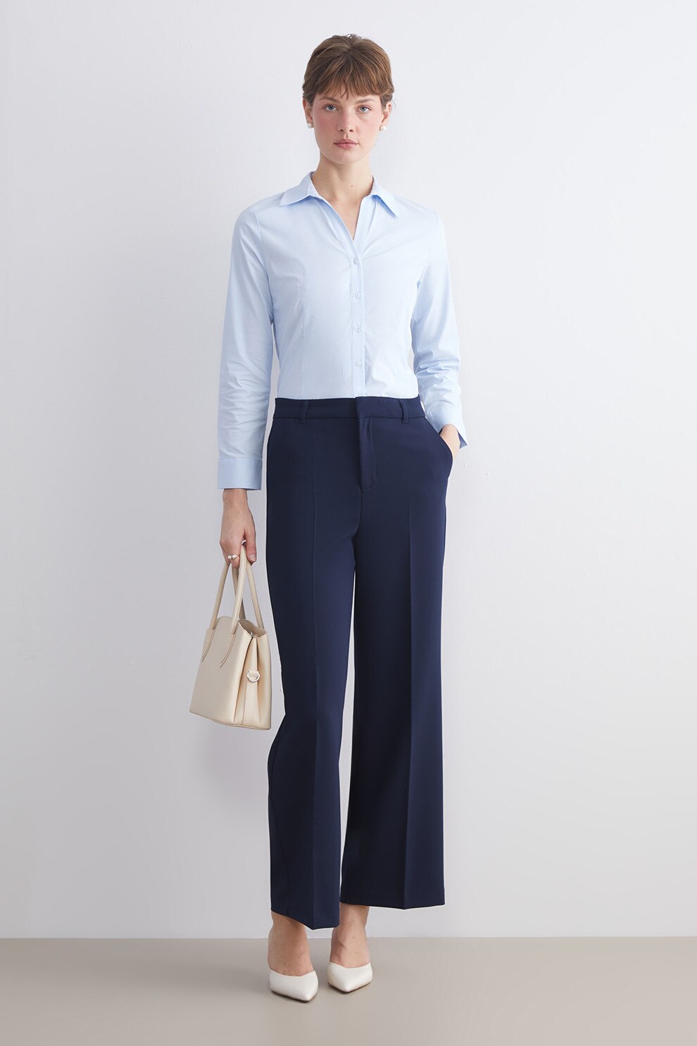 LC WAIKIKI, Pantaloni crop cu croiala ampla si detalii cu pensa, Bej deschis, 36