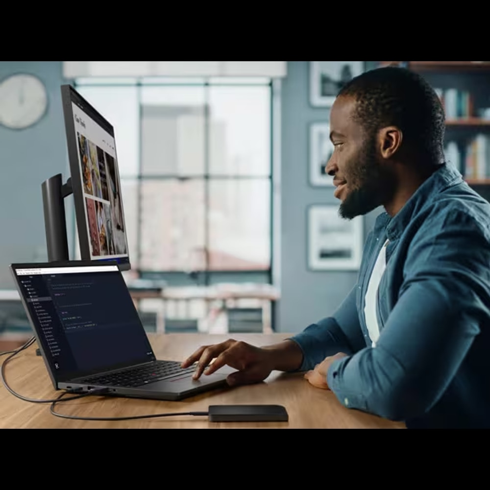 Laptop Lenovo ThinkPad E14 Gen 5, 14" WUXGA, AMD Ryzen 3 7330U, 8GB, 256GB SSD, negru