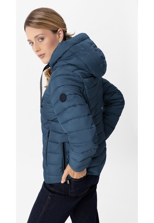 Matlasata vulkán, Kék