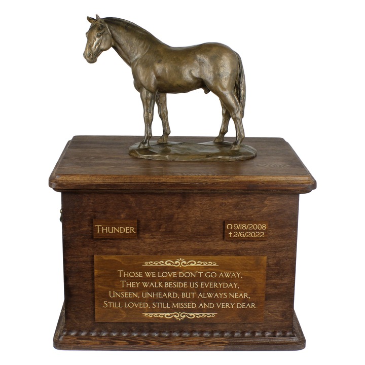 Urna pentru prohii de cal cu statueta, personalizata, Art-Dog, 40x30x28cm, lemn de mesteacan