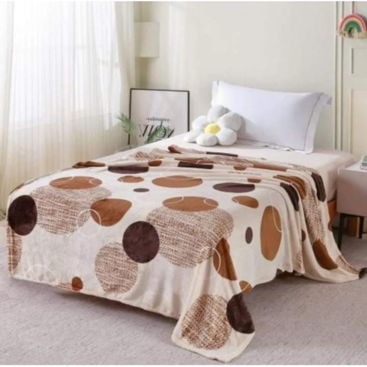 Patura Cocolino Premium din Microfibra Plusata 200x230cm, pentru Pat Dublu Culoare Crem