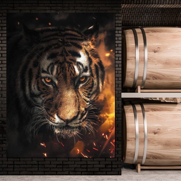 Премиум платно картина, LuxCanva® M1440, Сред искри и сенки, 90 X 120 СМ, 100% памучно платно 400g/m2, Дървена рамка, Тигър, Око, Поглед, Огън, Котка, Звяр, Див, Яростен, Сила, Искра, Тъмнина, Офис, Всекидневна, Детска стая