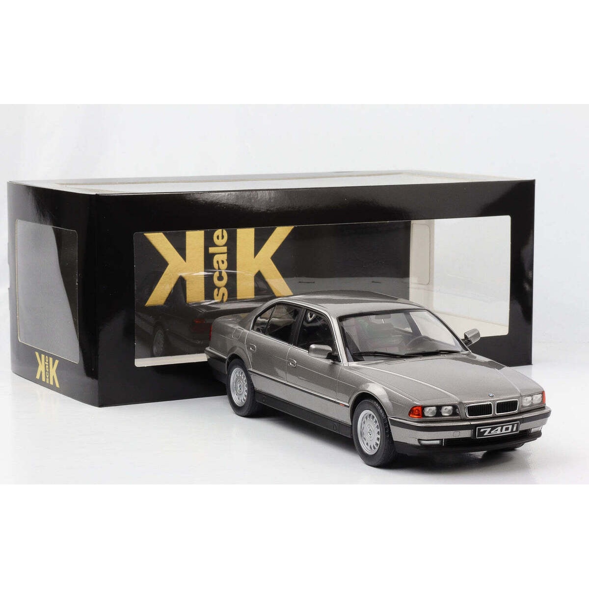 Macheta BMW 740i E38 gri - 1/18 KK-Scale - eMAG.ro