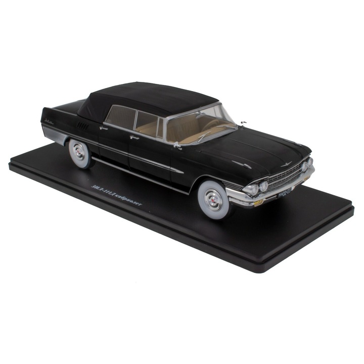 Macheta Zil 111D Cabriolet negru - 1/24 Hachette