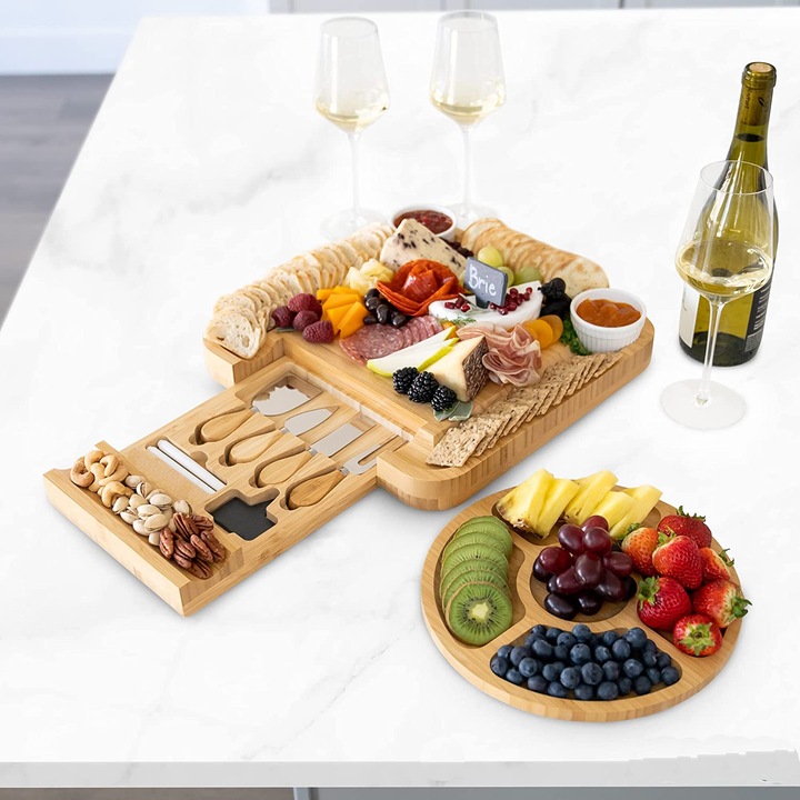 Set servire aperitive si branzeturi, AB Luxury Concept®, 15 piese, platou servire cu sertar ascuns si tava de fructe compartimentata, cutite si ustensile pentru servire din inox, Etichete, boluri ceramice pentru sosuri, bambus natural, elegant, 4x33x33 cm