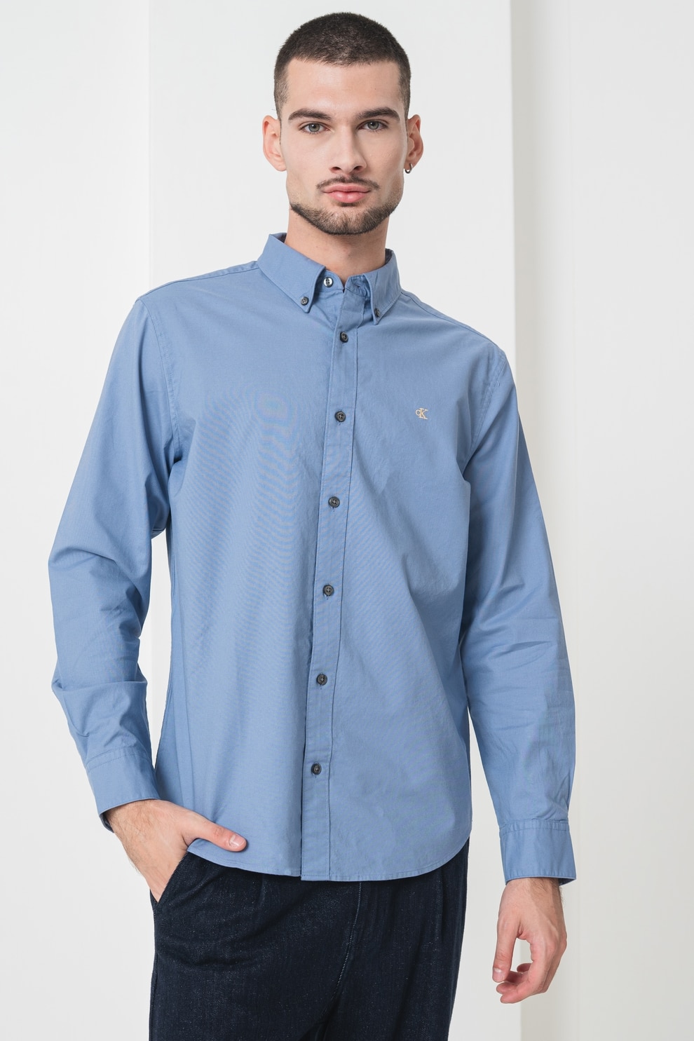 CALVIN KLEIN JEANS, Camasa din amestec de bumbac cu guler fixat cu nasturi, Albastru prafuit, M