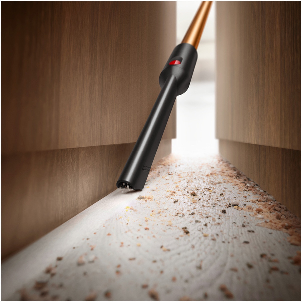 Aspirator vertical cu funcție de spălare Dyson V16 Piston Animal Submarine™ 492969-01, Matte black/Copper