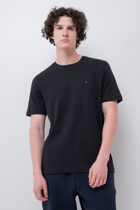 Tommy Hilfiger, Tricou de bumbac organic cu logo discret, Negru