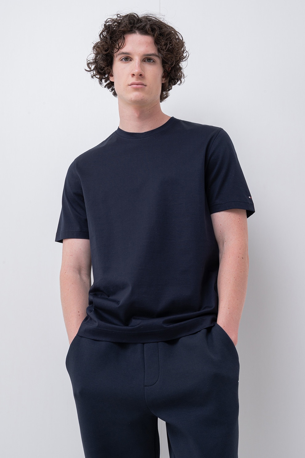 Tommy Hilfiger, Tricou regular fit cu decolteu la baza gatului, Bleumarin, L