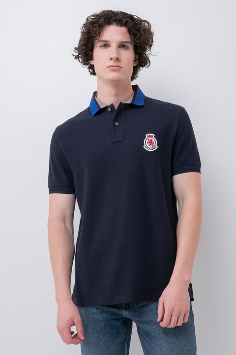 Tommy Hilfiger, Tricou polo din bumbac organic cu aplicatie logo pe piept, Bleumarin