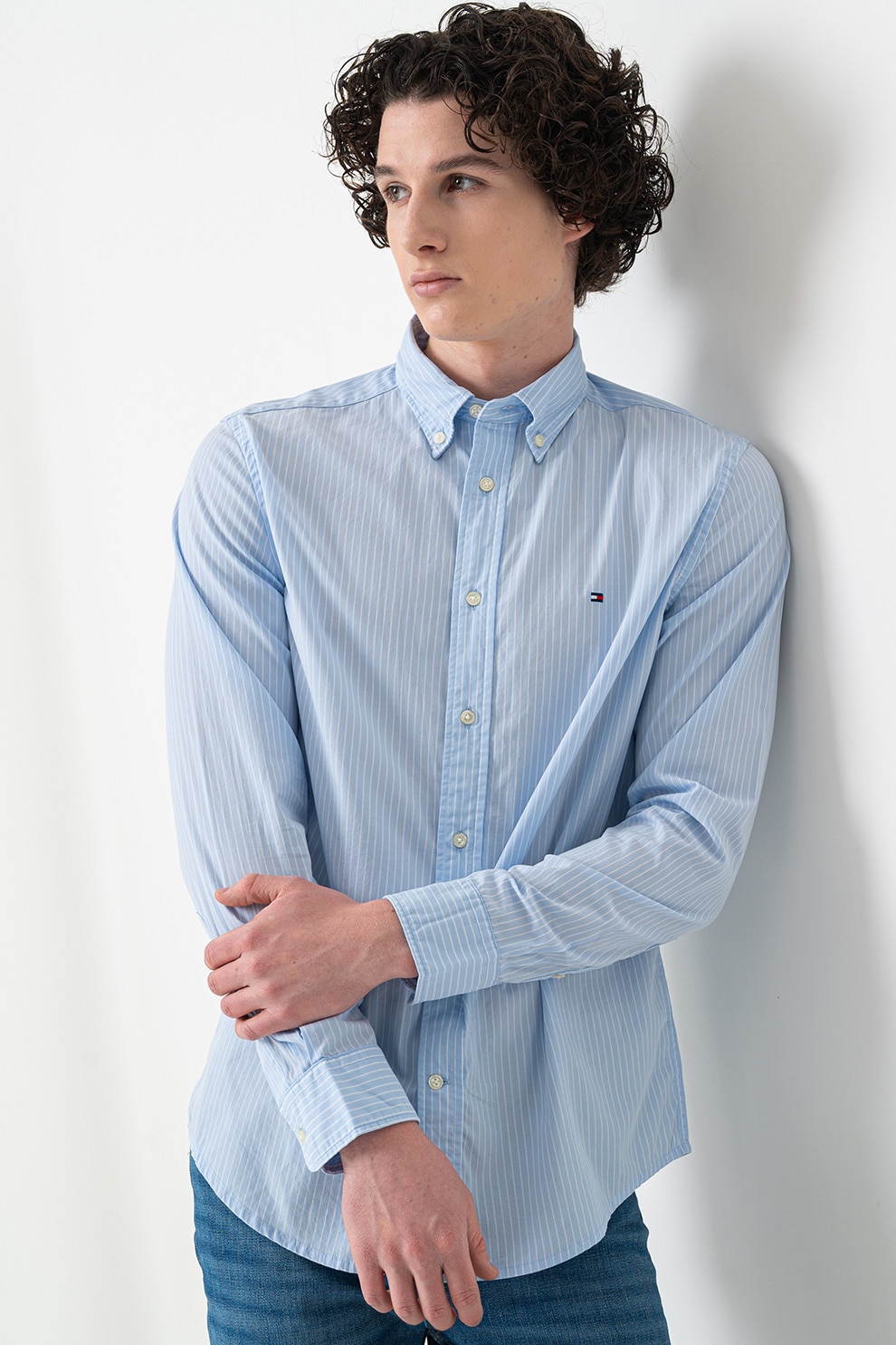Tommy Hilfiger, Camasa din bumbac cu maneci lungi si detaliu logo, Albastru deschis, M