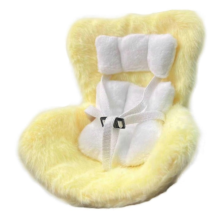 Labubu autósülés babáknak, 17cm, realisztikus design, sárga/fehér