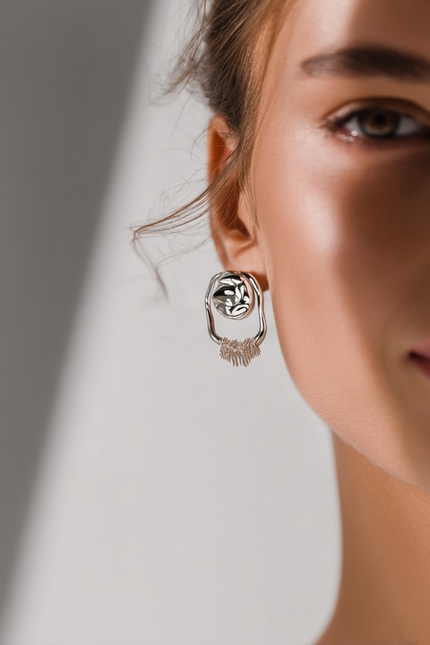 Cercei statement din argint 925 placat cu rodiu Liquid Morph