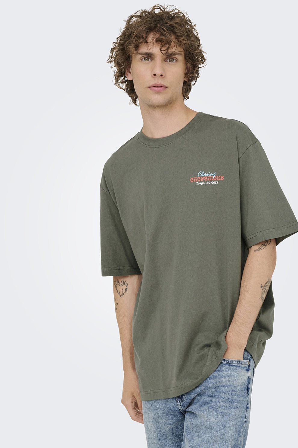 Only & Sons, Tricou lejer din bumbac organic cu imprimeu grafic, Verde feriga, S
