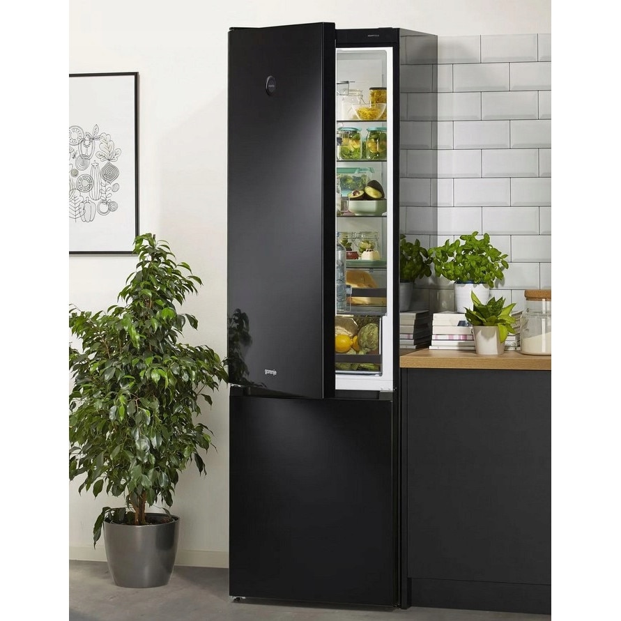 Frigider, Gorenje, 331L, NoFrost Plus IonAir, negru, 60x200cm