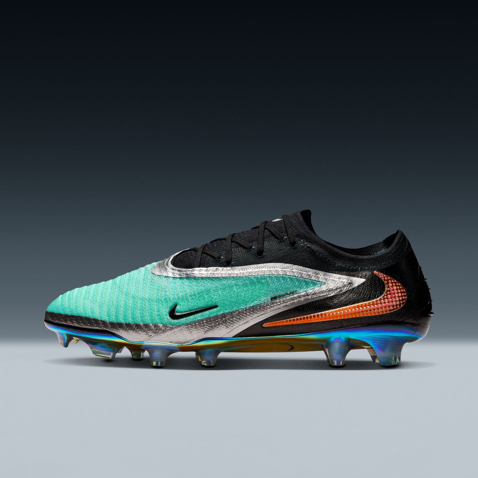 NIKE ファントム6 LOW LE FG 【公式通販】