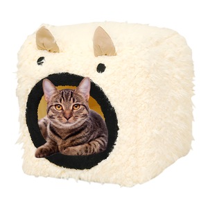 Culcusuri, perne si saltele pentru animale