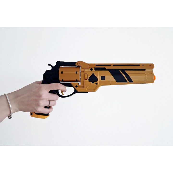Pistol Ace of Spades, negru și auriu, 38cm, set cu suport de expunere și machetă de cartuș
