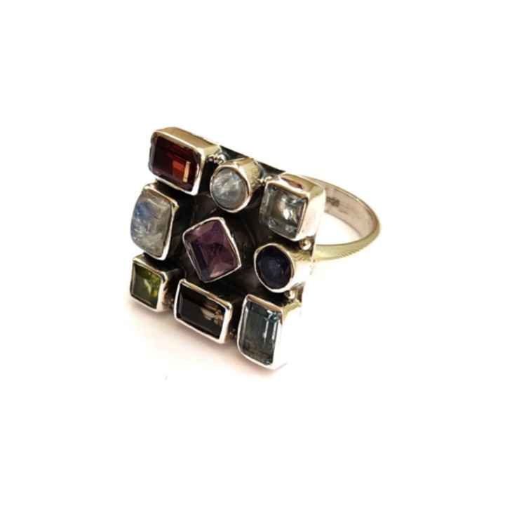 Inel din argint 925, cu piatra Ametist, Garnet, Iolit, Labradorit, Peridot, Piatra Lunii, Quartz Fumuriu, Topaz Albastru Quartz, 18.2 mm, model Rainbow