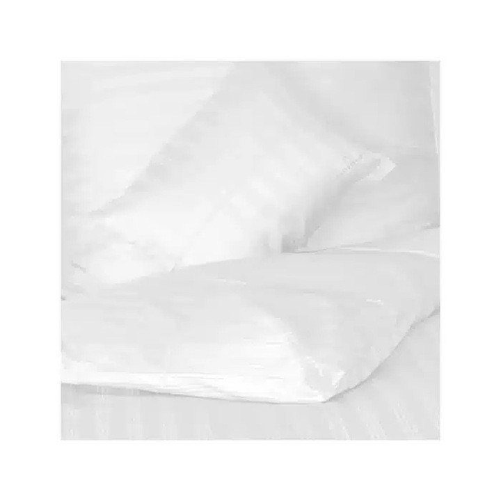 Set lenjerie de pat matrimonial, Billerbeck, Reka, 3 piese, husa pilota 200x220 cm, husa perna 50x70 cm, inchidere cu fermoar, material 100% bumbac satinat, alb