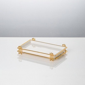 Platouri de bucatarie