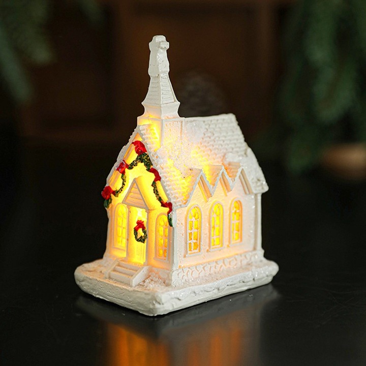 Decoratiune Ornament de Craciun, Leski, Biserica de Craciun din Rasina, Model Biserica Mica Iluminata din Interior, 8.8 x 6 x 4.5 cm, Alb