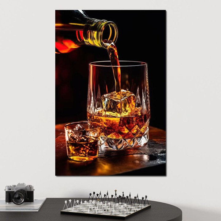 Премиум Канава Картина, LuxCanva® N1000, Момент на наслада, 70 X 100 СМ, 100% Памучно платно 400гр/м2, Дървена рамка, Уиски, Напитка, Чаши, Лед, Куб, Изисканост, Лукс, Дегустация, Лаундж, Бар, Ресторант, Кухня