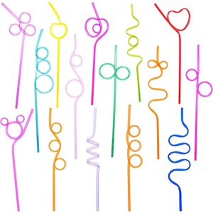 Paie si decoratiuni cocktail