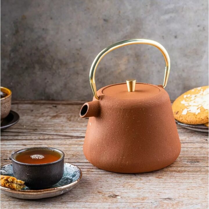 Öntöttvas teáskanna szűrővel, zománcozott belső, 1l, rozsdás csillámmal, arany elemek, Kinghoff