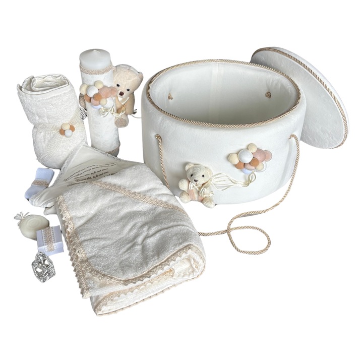 Trusou complet botez Loona's, alb/crem, 8 piese, cufar catifea buretat