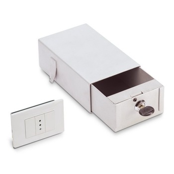 Seif de incastrat in perete, SM/1, Technomax,180x110x65 mm Seif de incastrat in perete, SM/1, Technomax,180x110x65 mm