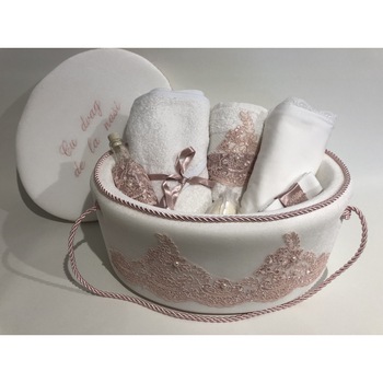 Trusou botez la cufar din catifea id:34 model Ola Baby Trusou botez la cufar din catifea id:34 model Ola Baby