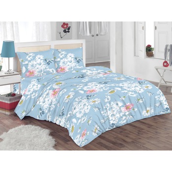 Lenjerie de pat pentru 2 persoane Kring Serenity, 100% bumbac, imprimeu floral, 132 TC, Albastru deschis Lenjerie de pat pentru 2 persoane Kring Serenity, 100% bumbac, imprimeu floral, 132 TC, Albastru deschis