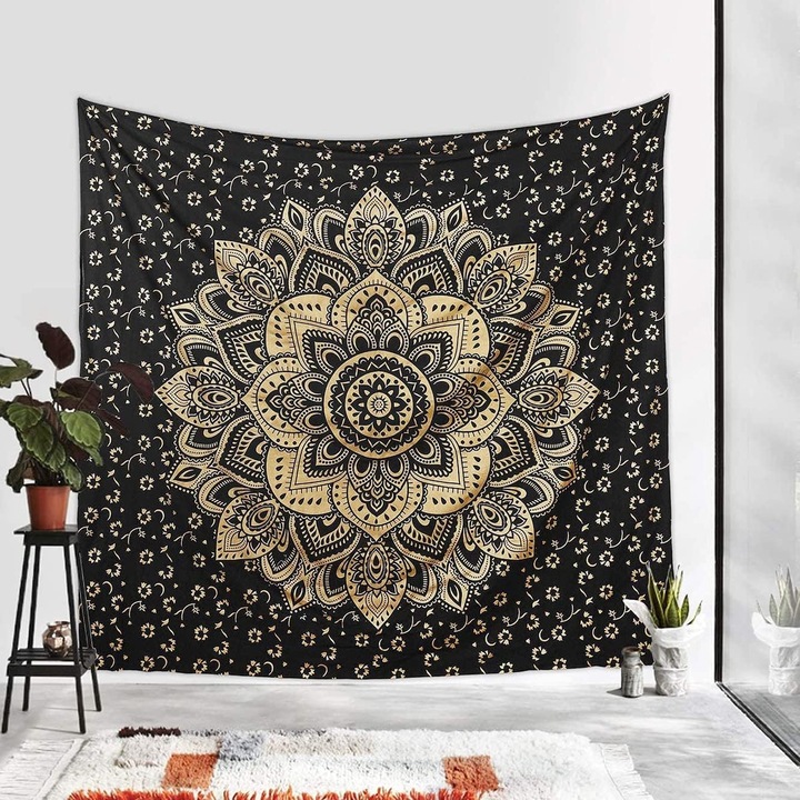 Decoratiune de perete mandala traditionala indiana, imprimeu bohemian, 180x230cm, flori negre si aurii