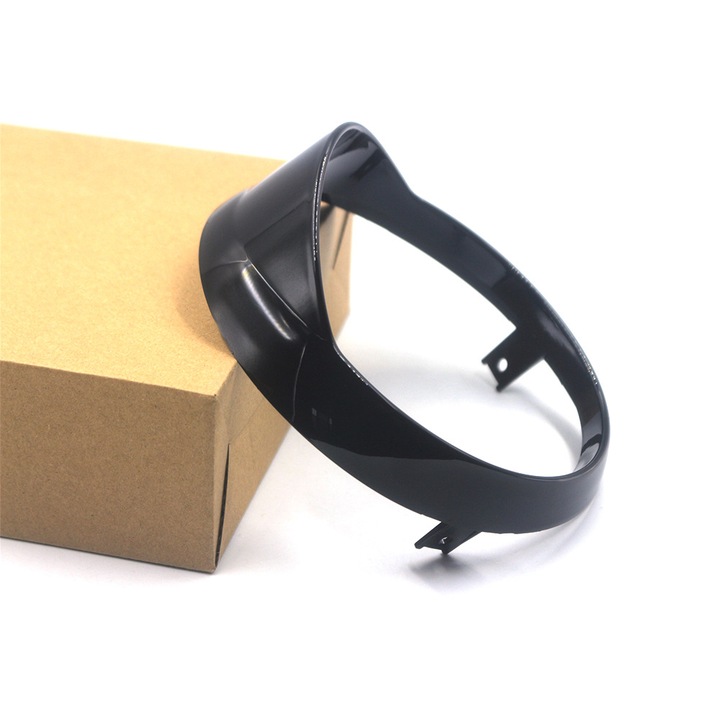 Set accesorii far motocicleta, cadru far, vizor, capac far, inel far, VESPA