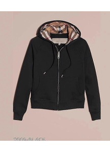 Női kapucnis felsők