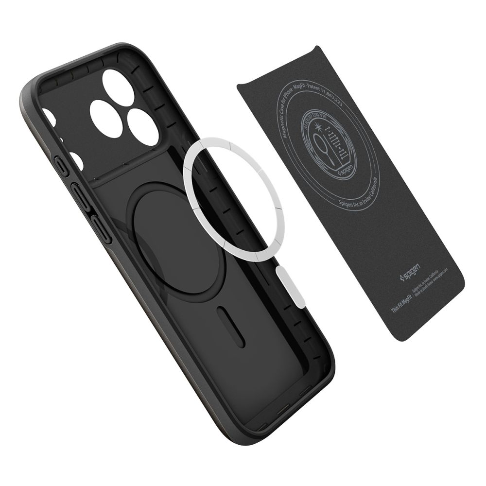 Carcasa Spigen Thin Fit cu MagSafe compatibila cu iPhone 17 Pro, Black
