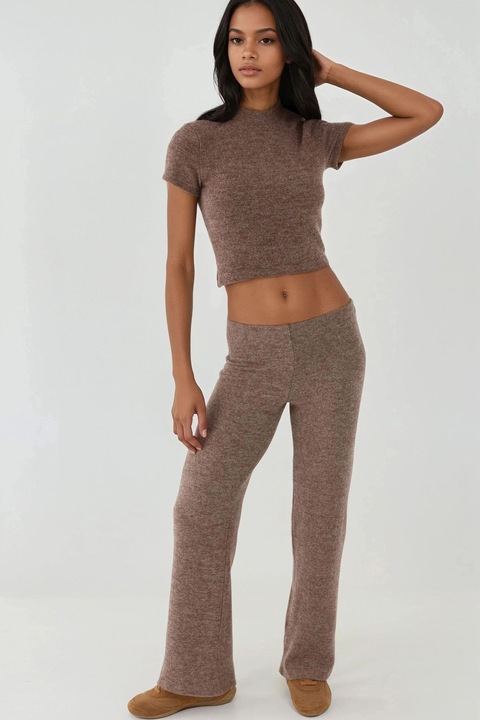 Pantaloni dama, HiCCUP, tricotati, talie inalta, culoare maro, material tricotat