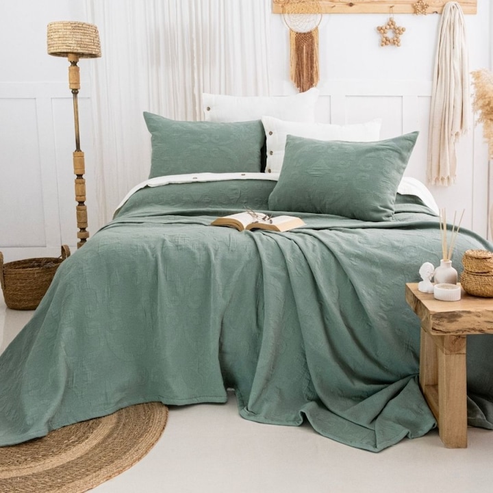Set cuvertură jacquard 240x260 cm + 2 fețe de pernă 50x70 cm, Saheser, Julia, verde, 100% bumbac