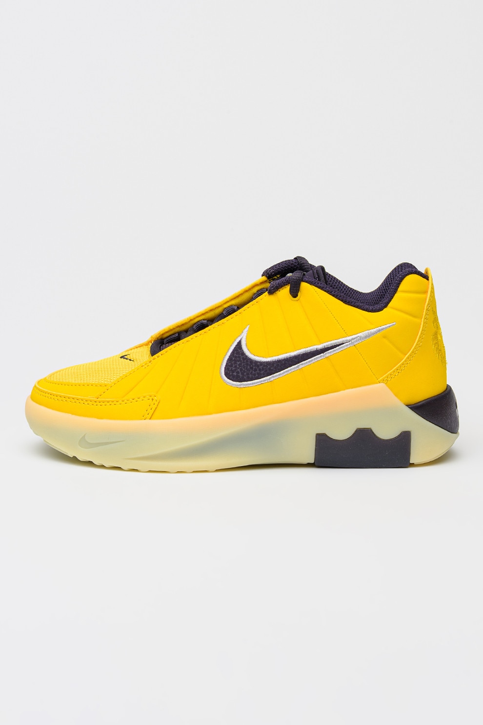 Nike, Pantofi Lebron Witness de piele ecologica cu garnituri din plasa pentru baschet, Albastru ultramarin, Galben sofran, 36 EU