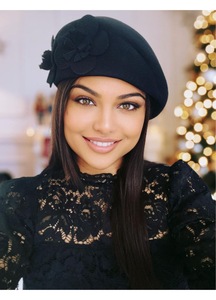 Caciuli si palarii dama