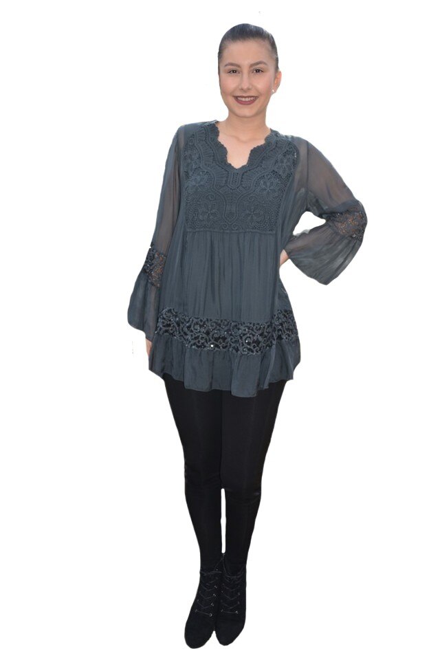 Bluza Amalia cu insertii de broderie si decolteu in V,D&J Exclusive, Gri