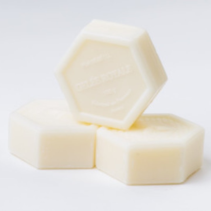 Hatszögletű Növényi Szappan Méhpempővel 100g