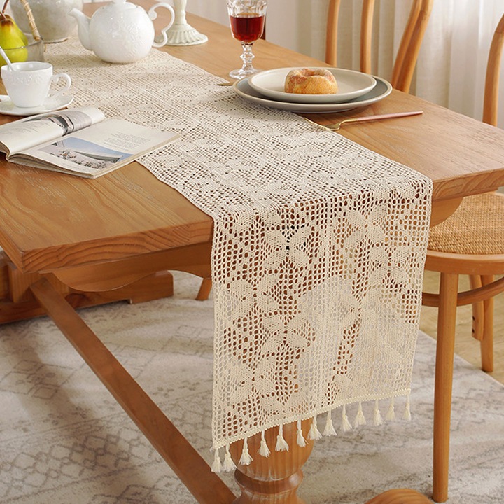 Asztali futó Carmdering EMAGFP-BST3109596-1-A, horgolt csipke pillangó mintával és rojtokkal, bézs, 30 x 180 cm