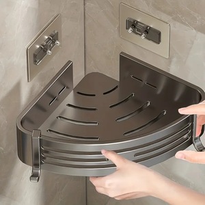 Suporturi si accesorii de baie