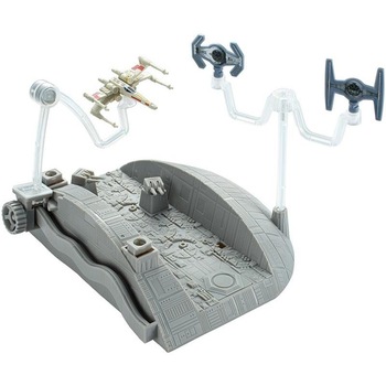 Set De Jucarii Hot Wheels Starships: Star Wars Death Star Trench Run Set De Jucarii Hot Wheels Starships: Star Wars Death Star Trench Run