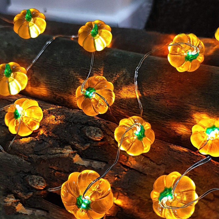 LED-es dekoratív füzér, 3m, 30 tök alakú lámpa, narancssárga, Halloweenre és őszi dekorációkhoz