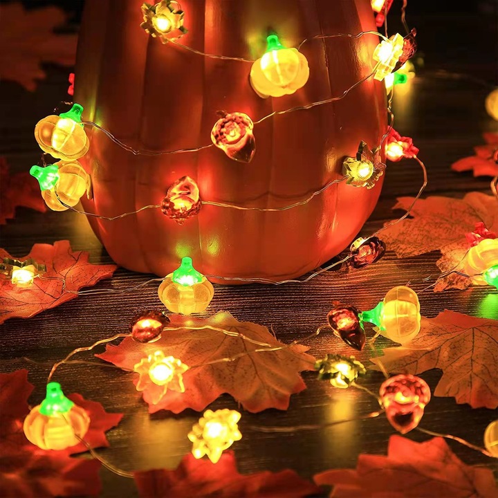 LED-es dekoratív füzér, 3m, 30 tök alakú lámpa, narancssárga, Halloweenre és őszi ünnepekre