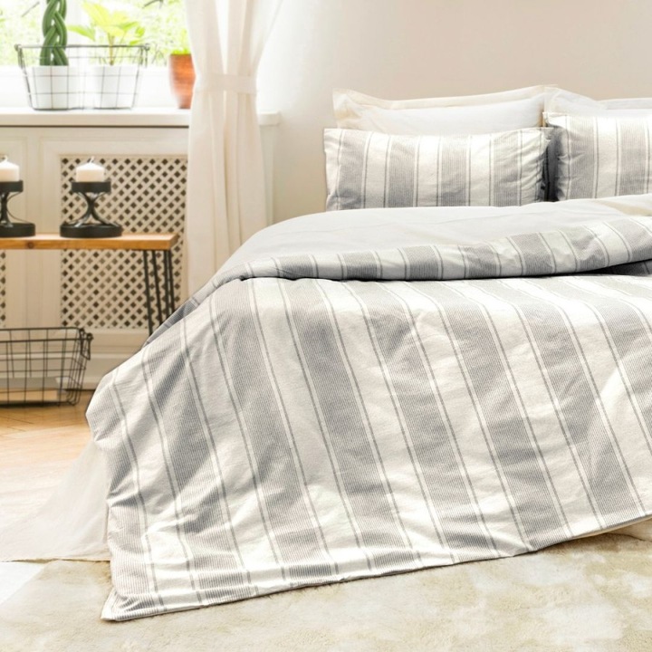 Lenjerie de pat dublu bumbac natural cu dungi tesute, 4 piese, cearceaf de pat 240x260 cm, Saheser, Nenas Ecru/ Antracit